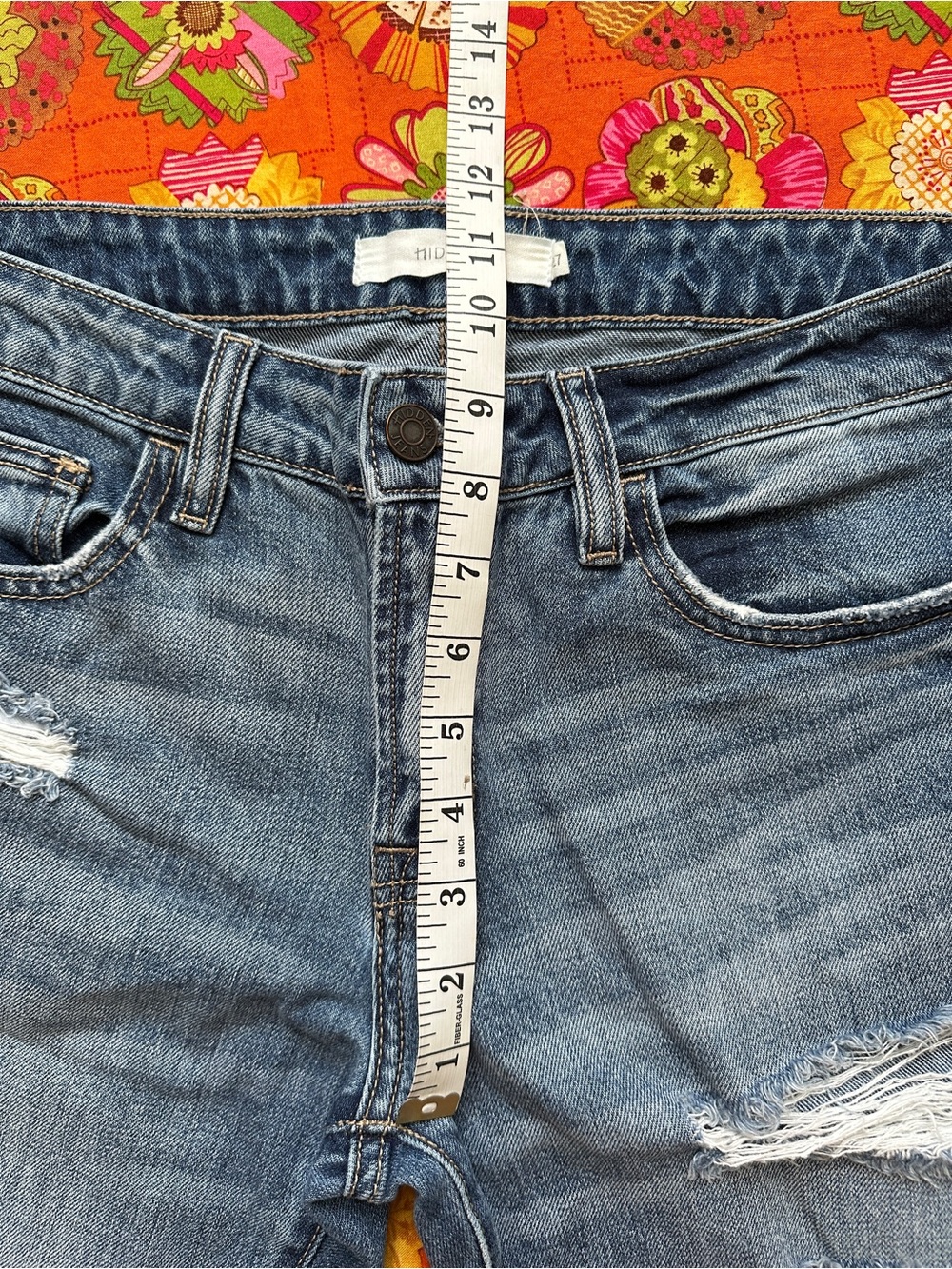 HIDDEN Distressed Blue Jeans - Picture 10 of 13